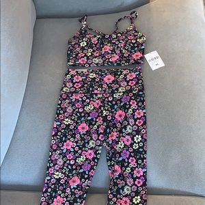 Forever 21 floral workout set size XS NEVER WORN